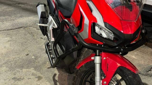 MOTO HONDA ADV 150 OU 20 MIL NO PIX